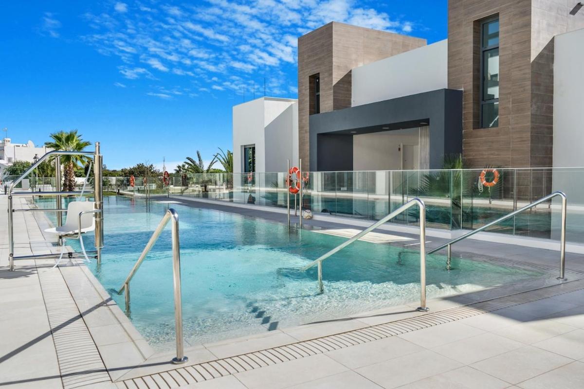 De Lujo Con Vista Al Mar Apartamento