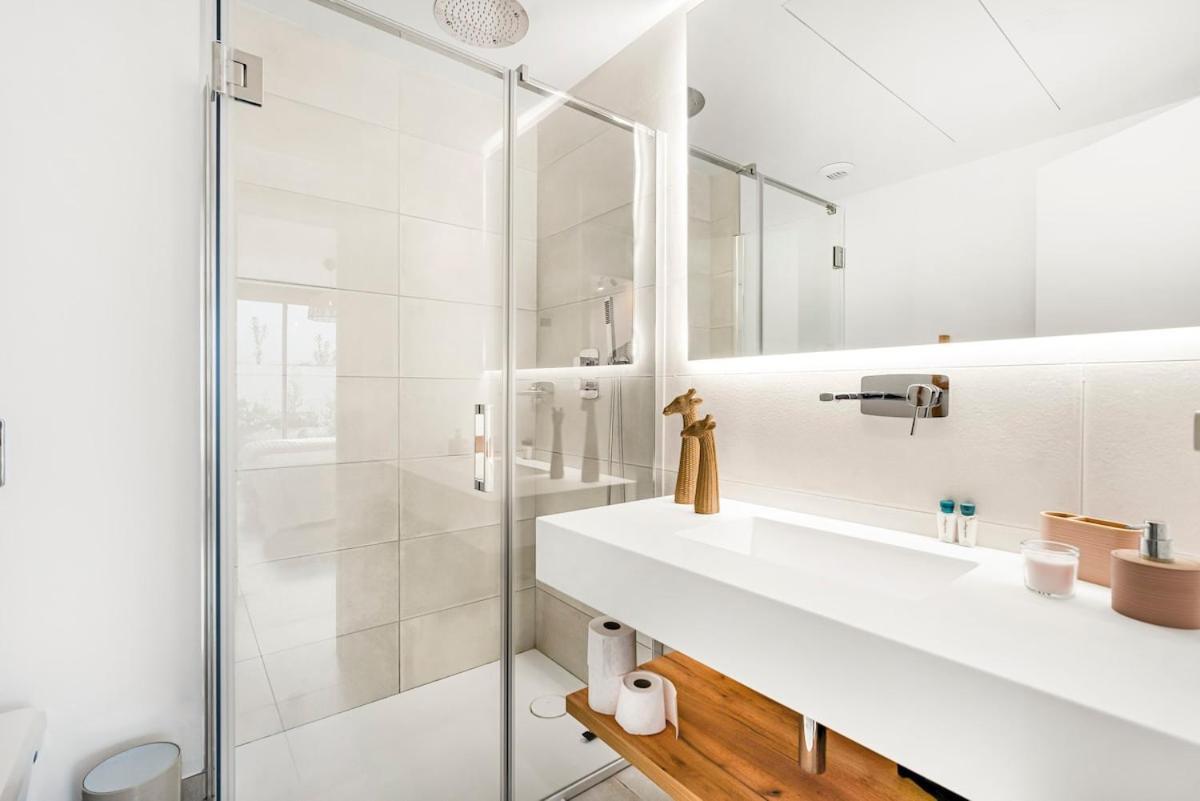 Apartamento De Lujo Con Vista Al Mar *